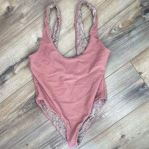 Reversible python swing back Acacia one piece